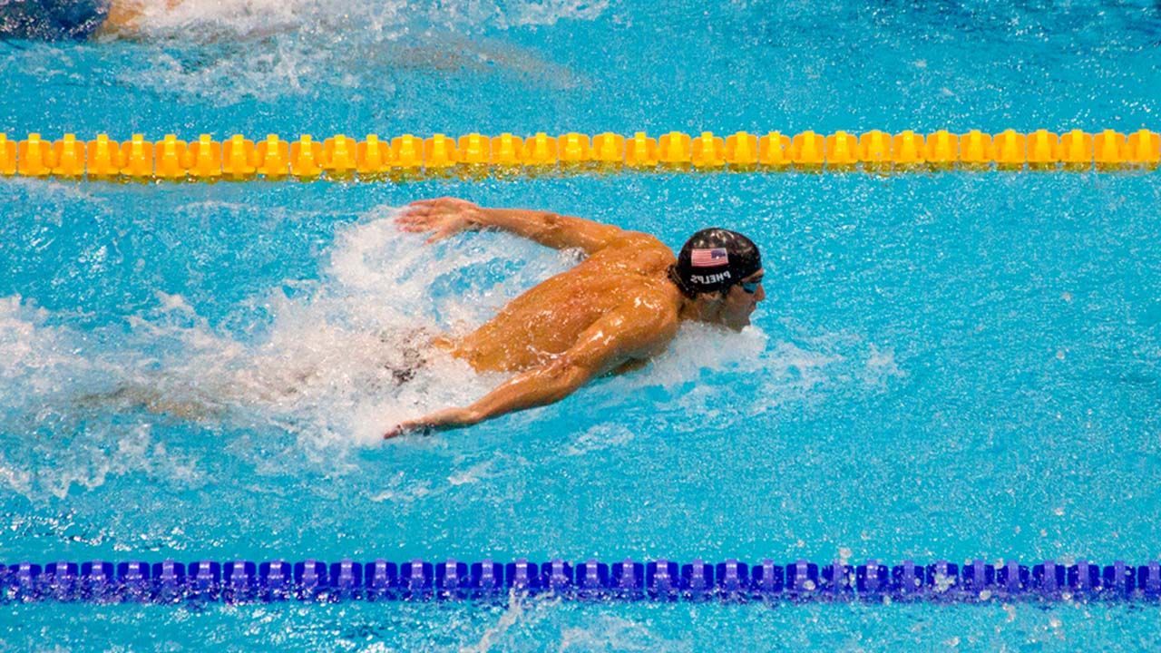 entrenamiento de michael phelps