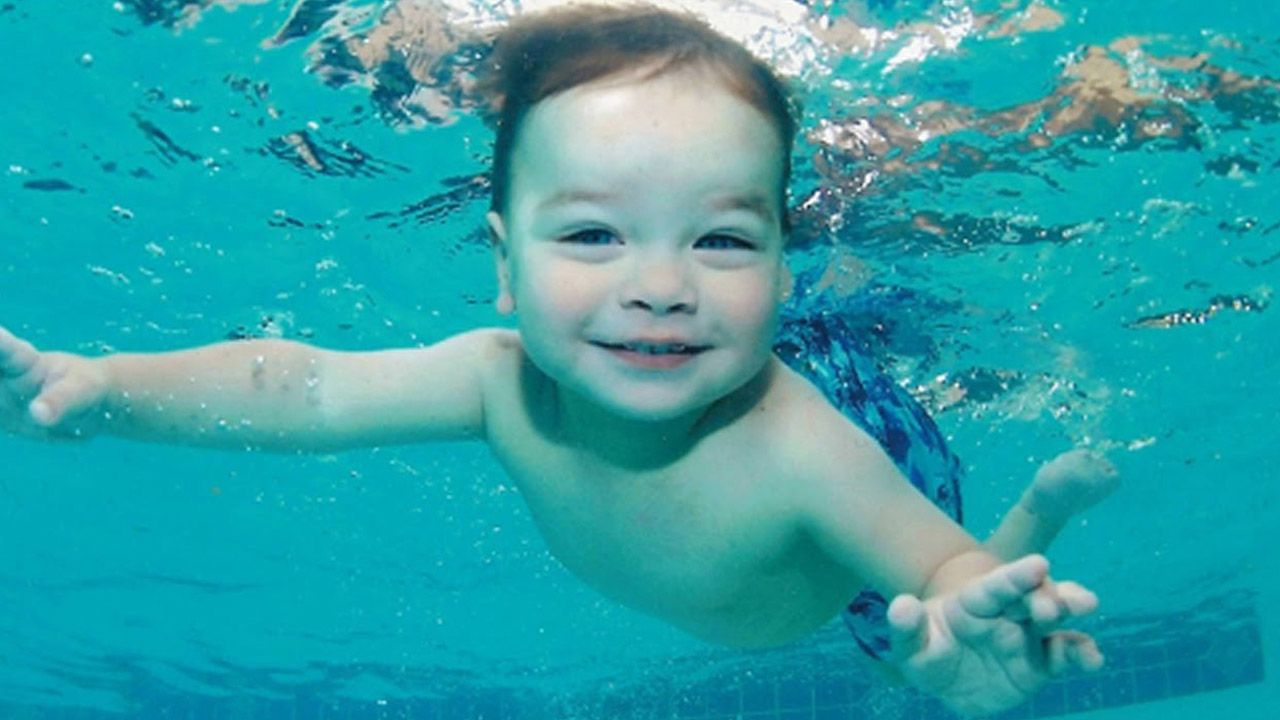 7 Ejercicios de Natación Para Niños de 2 a 3 Años